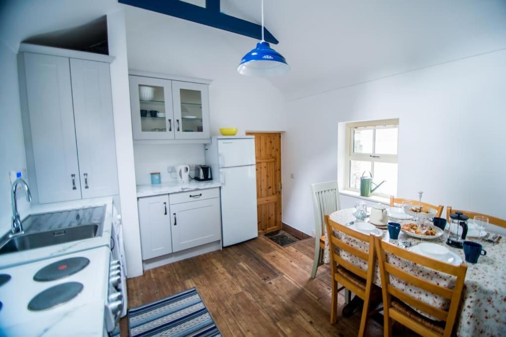Fermoyle Properties Carleys Cottage Fanore Kültér fotó